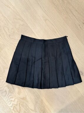 YesStyle black pleated skirt with safety shorts